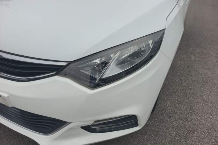 Used CHANGAN Eado 2013 1.6L Automatic Junku Model China IV Standard Left Front Headlight