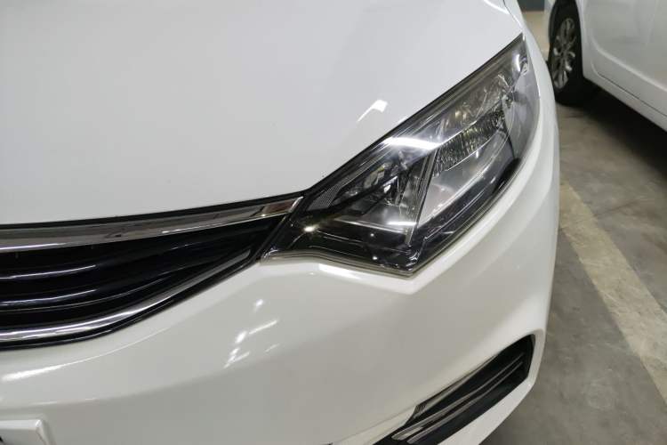 Used CHANGAN Eado 2013 1.6L Automatic Junku Model China IV Standard Left Front Headlight