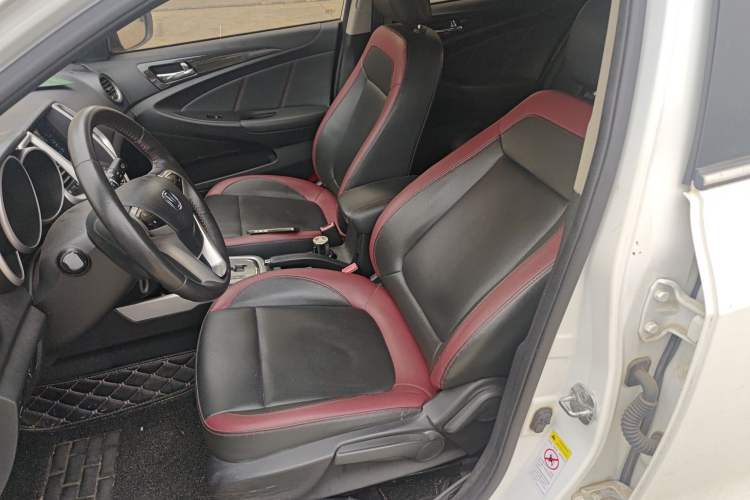 Used CHANGAN Eado 2013 1.6L Automatic Junku Model China IV Standard Left Front Seat