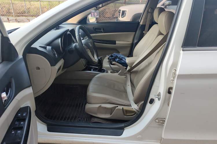 Used CHANGAN Eado 2013 1.6L Manual Elite Model China IV Standard Left Front Seat