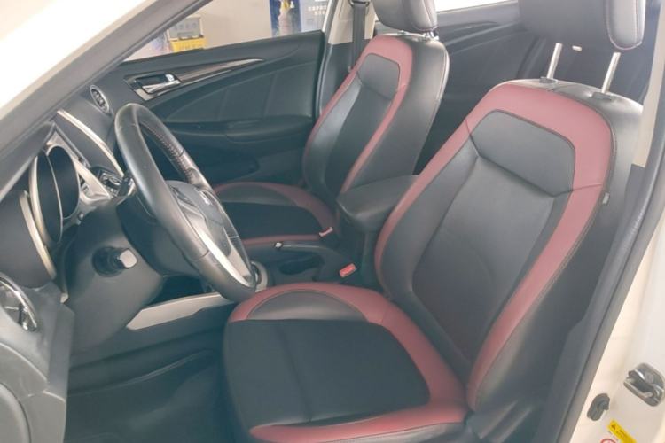 Used CHANGAN Eado 2013 1.6L Automatic ZhiKu Model China IV Standard Left Front Seat
