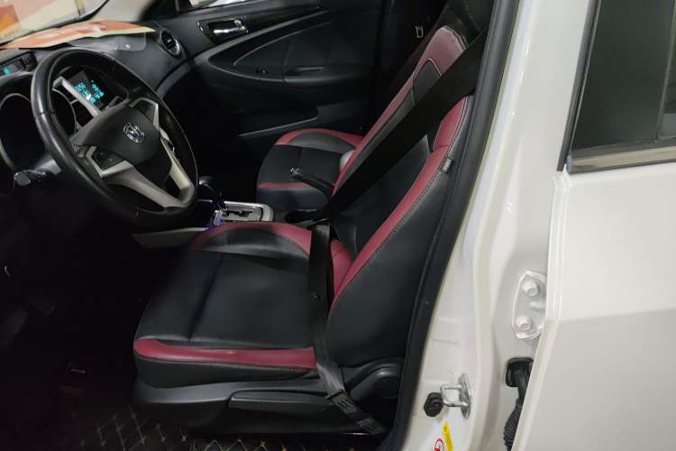 Used CHANGAN Eado 2013 1.6L Automatic Junku Model China IV Standard Left Front Seat