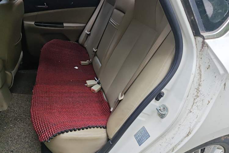 Used CHANGAN Eado 2013 1.6L Manual Luxury Model China V Standard Left Rear Seat