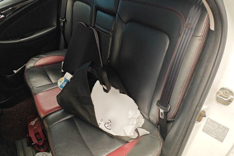 Used CHANGAN Eado 2013 1.6L Manual Junku Model China V Standard Left Rear Seat