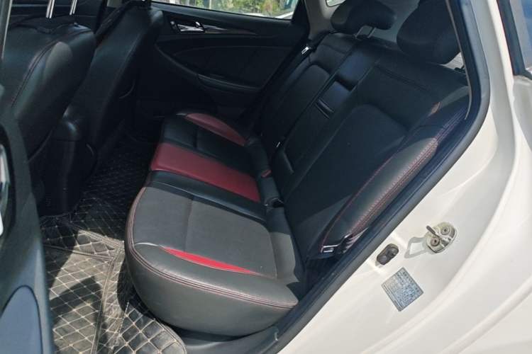 Used CHANGAN Eado 2013 1.6L Manual Junkuo Model China IV Standard Left Rear Seat