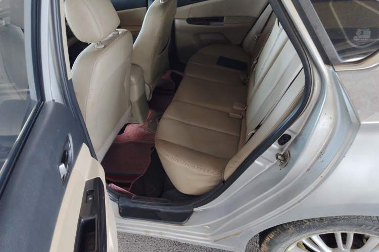 Used CHANGAN Eado 2013 1.6L Manual Luxury Model China V Standard Left Rear Seat