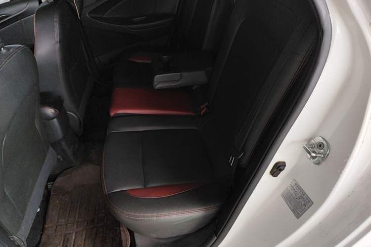 Used CHANGAN Eado 2013 1.6L Manual Junkuo Model China IV Standard Left Rear Seat