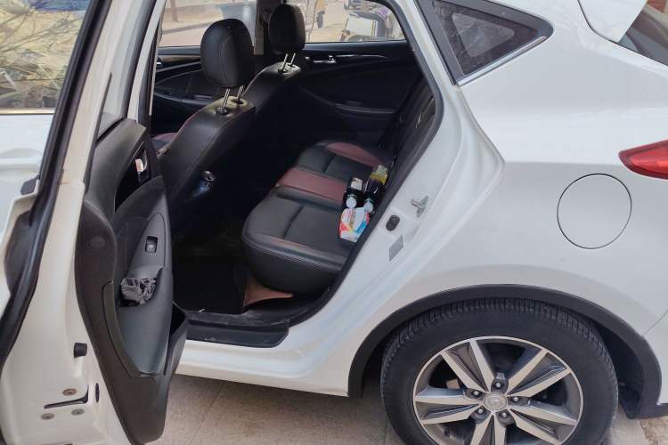 Used CHANGAN Eado 2013 1.6L Manual Junkuo Model China IV Standard Left Rear Seat