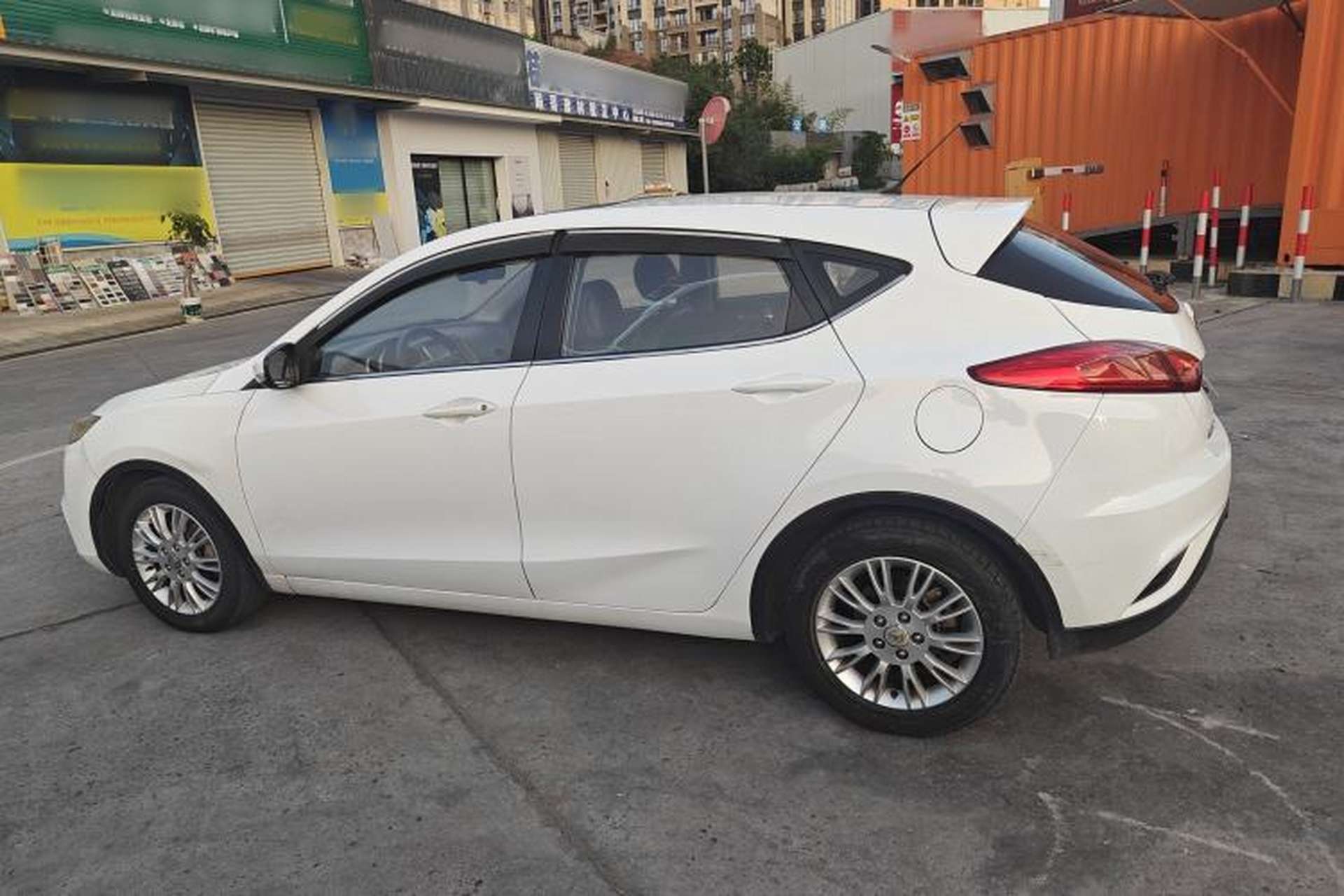 Used CHANGAN Eado 2013 1.6L Manual Junkuo Model China IV Standard Left Side
