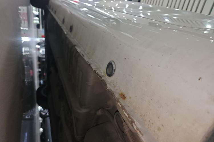 Used CHANGAN Eado 2013 1.6L Manual ZhiKu Model China IV Standard Left Side Sill