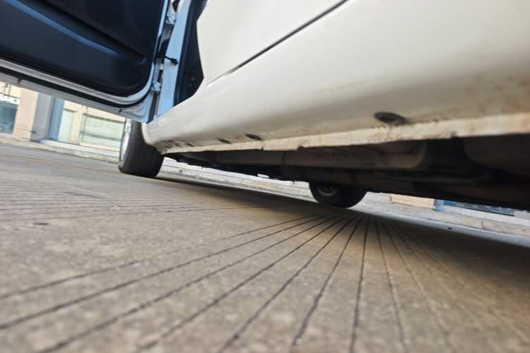 Used CHANGAN Eado 2013 1.5T Automatic Cool Edition Left Side Sill
