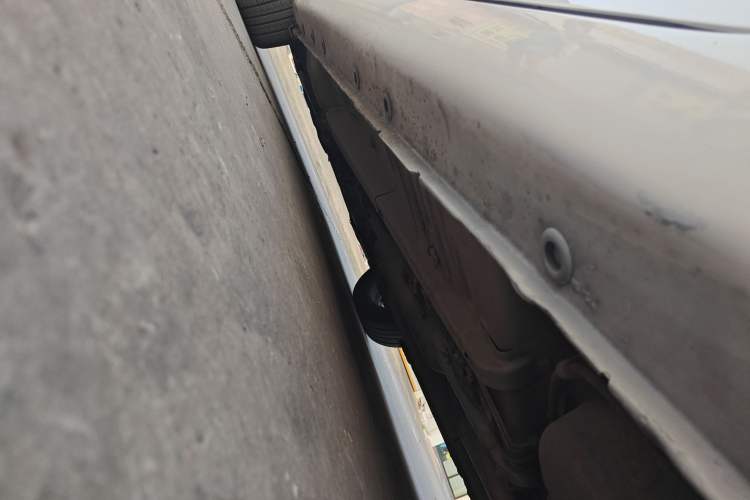 Used CHANGAN Eado 2013 1.6L Manual Junkuo Model China IV Standard Left Side Sill
