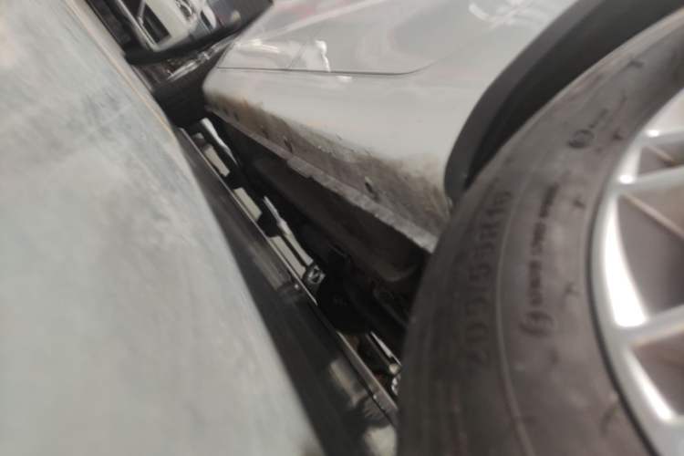 Used CHANGAN Eado 2013 1.6L Automatic Junku Model China IV Standard Left Side Sill