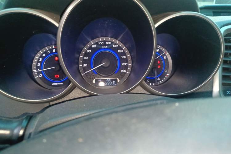 Used CHANGAN Eado 2013 1.6L Manual Junkuo Model China IV Standard Odometer Close Up