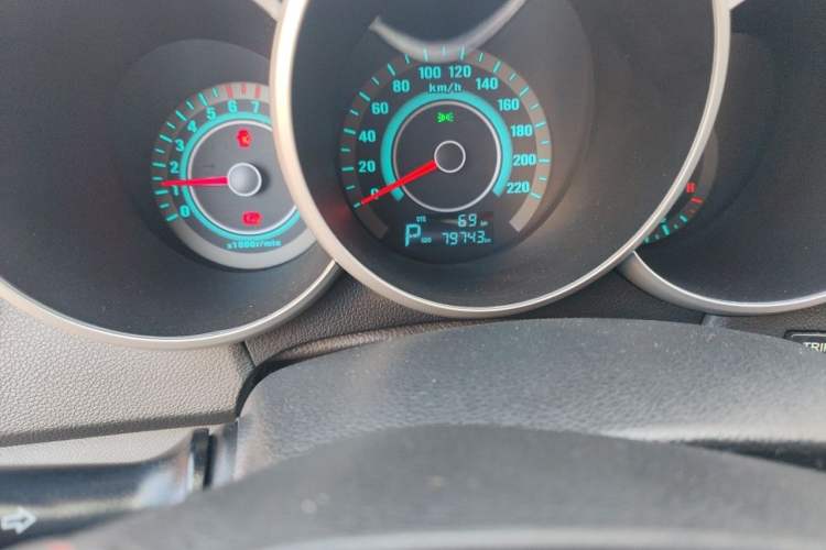 Used CHANGAN Eado 2013 1.6L Automatic Junku Model China IV Standard Odometer Close Up