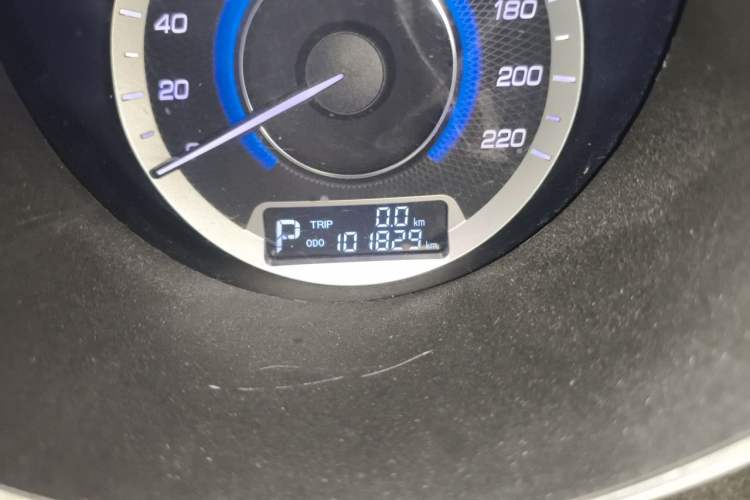 Used CHANGAN Eado 2013 1.6L Automatic Junku Model China V Standard Odometer Close Up