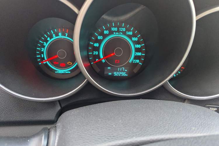 Used CHANGAN Eado 2013 1.6L Manual Junkuo Model China IV Standard Odometer Close Up
