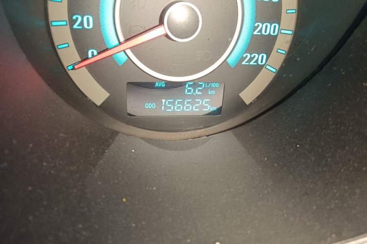 Used CHANGAN Eado 2013 1.6L Manual Junkuo Model China IV Standard Odometer Close Up