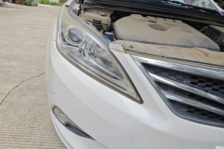 Used CHANGAN Eado 2013 1.6L Manual Luxury Model China V Standard Right Front Headlight
