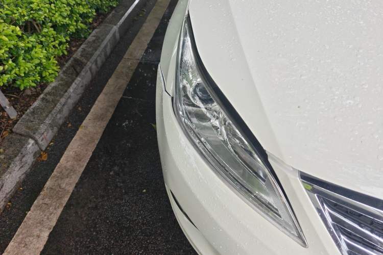 Used CHANGAN Eado 2013 1.6L Manual Elite Model China IV Standard Right Front Headlight