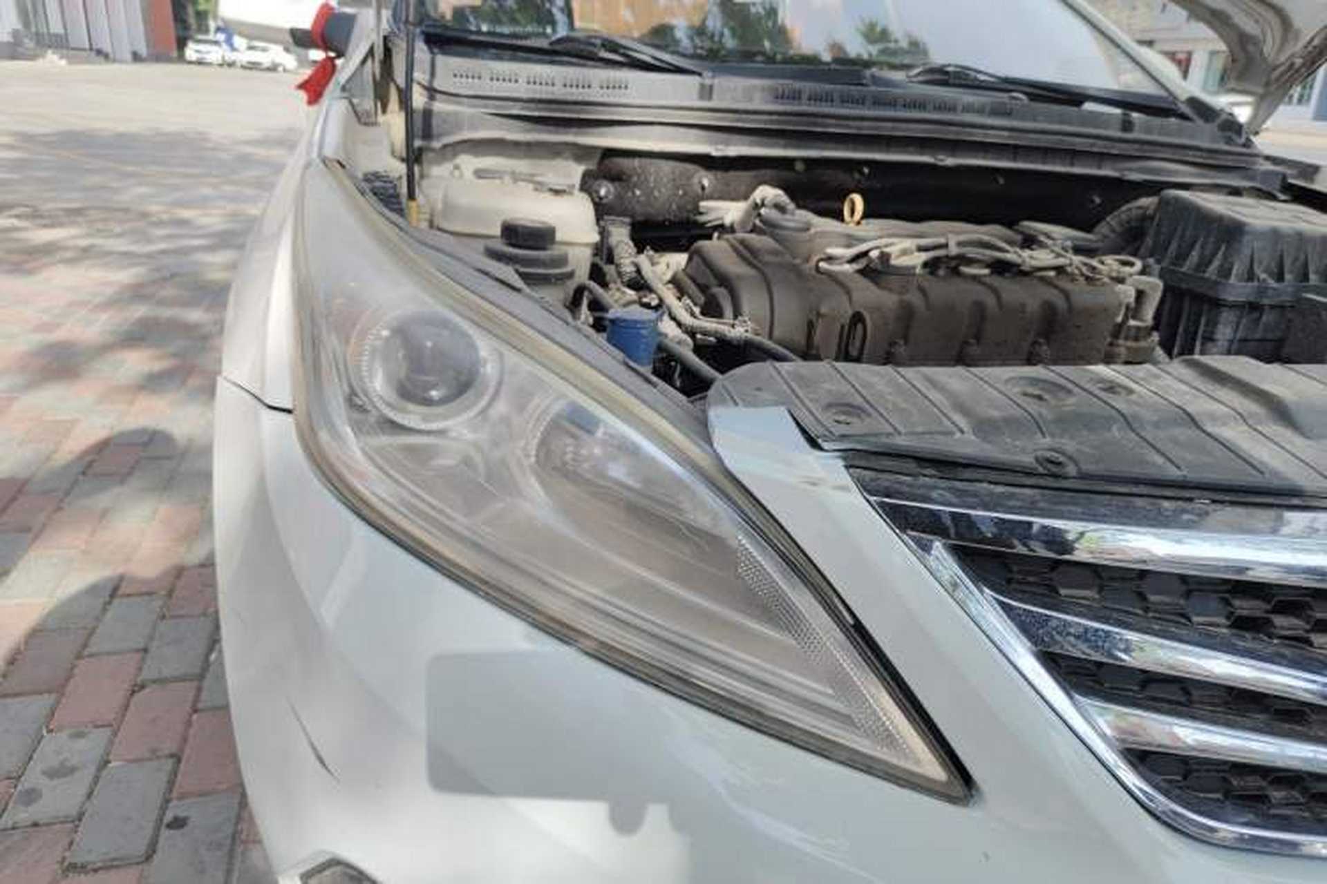 Used CHANGAN Eado 2013 1.6L Manual Luxury Model China V Standard Right Front Headlight