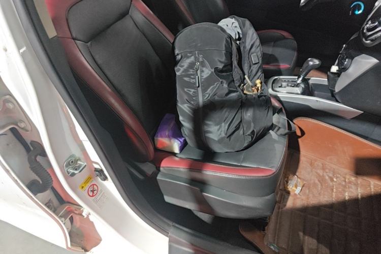 Used CHANGAN Eado 2013 1.6L Automatic ZhiKu Model China IV Standard Right Front Seat