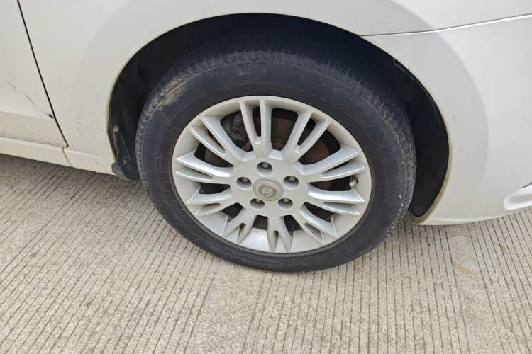 Used CHANGAN Eado 2013 1.6L Manual Luxury Model China V Standard Right Front Wheel Hub