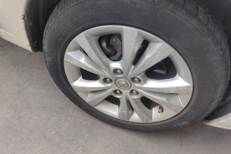 Used CHANGAN Eado 2013 1.6L Manual Luxury Model China V Standard Right Front Wheel Hub
