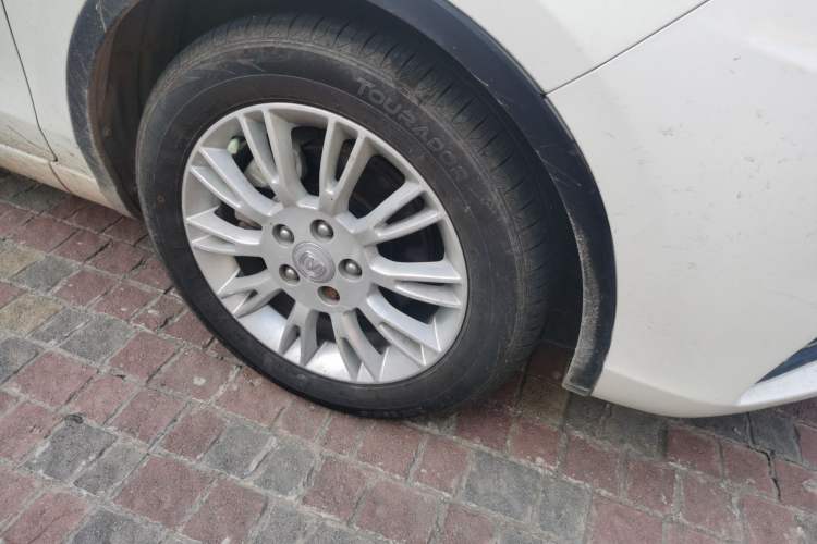 Used CHANGAN Eado 2013 1.6L Manual Junkuo Model China IV Standard Right Front Wheel Hub
