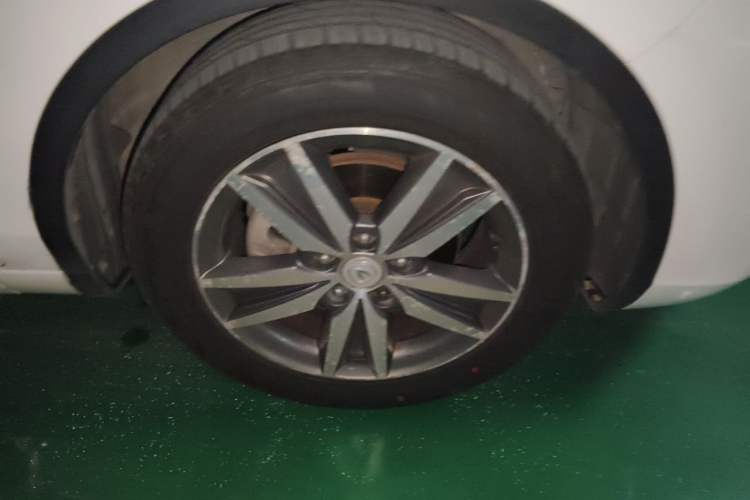 Used CHANGAN Eado 2013 1.6L Automatic Junku Model China IV Standard Right Front Wheel Hub