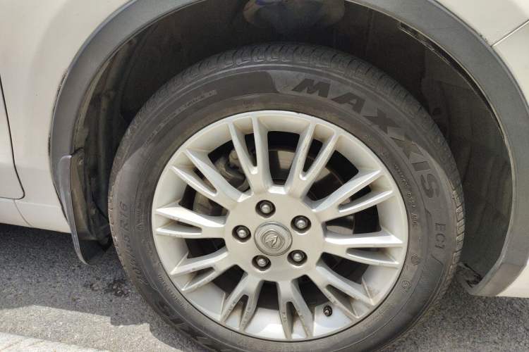 Used CHANGAN Eado 2013 1.6L Automatic Junku Model China IV Standard Right Front Wheel Hub