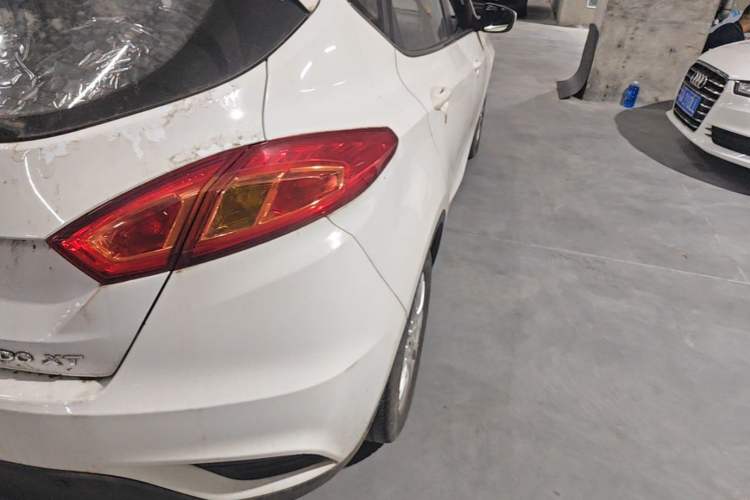 Used CHANGAN Eado 2013 1.6L Automatic ZhiKu Model China IV Standard Right Rear Taillight