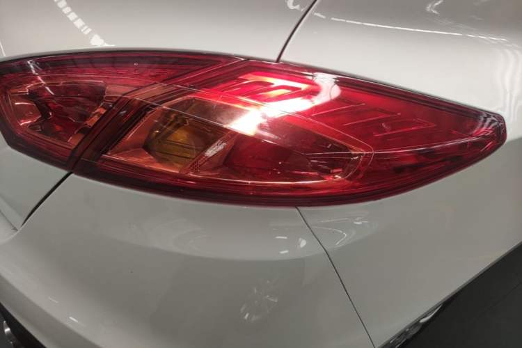 Used CHANGAN Eado 2013 1.6L Automatic Junku Model China IV Standard Right Rear Taillight
