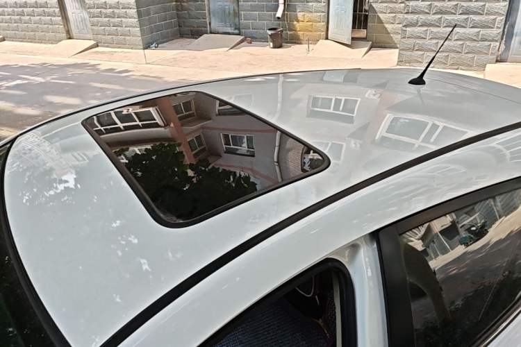 Used CHANGAN Eado 2013 1.6L Manual Junkuo Model China IV Standard Roof
