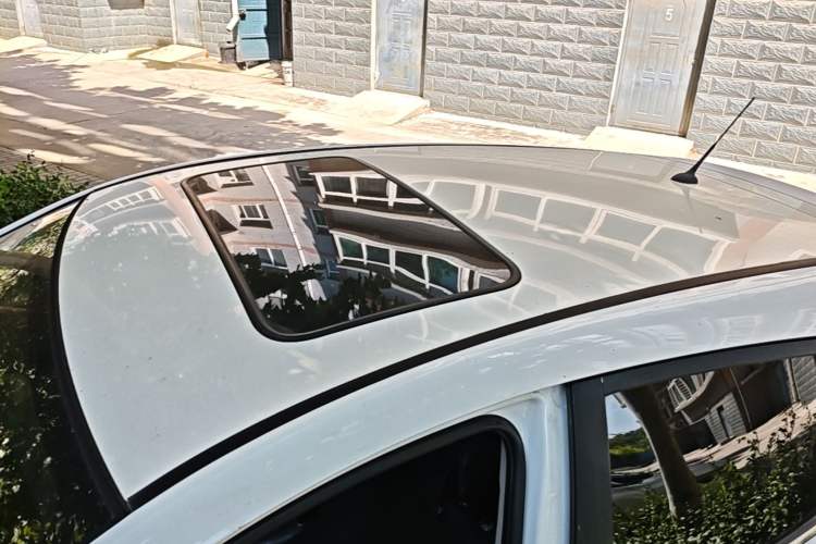 Used CHANGAN Eado 2013 1.6L Manual Junkuo Model China IV Standard Roof
