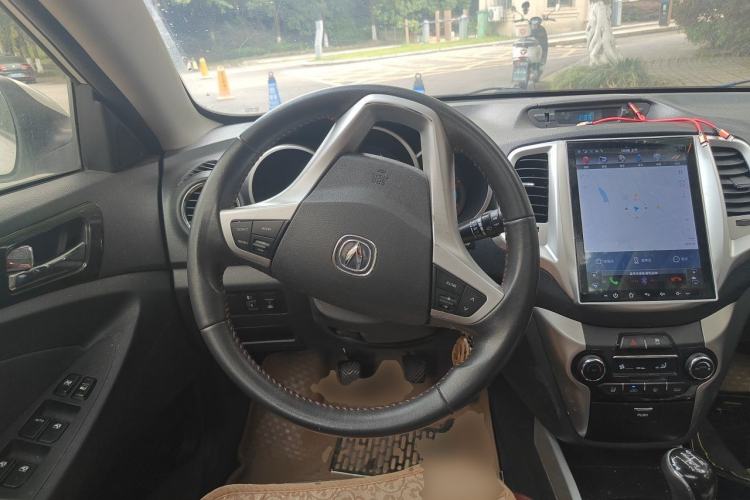 Used CHANGAN Eado 2013 1.6L Manual Junkuo Model China IV Standard Steering Wheel