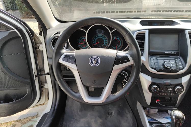 Used CHANGAN Eado 2013 1.6L Manual Junkuo Model China IV Standard Steering Wheel