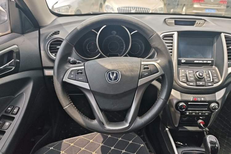 Used CHANGAN Eado 2013 1.6L Manual Junkuo Model China IV Standard Steering Wheel