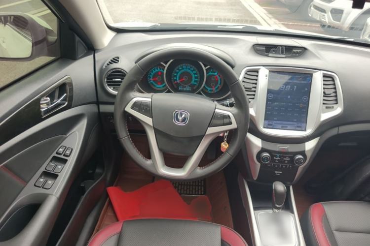 Used CHANGAN Eado 2013 1.6L Automatic Junku Model China IV Standard Steering Wheel