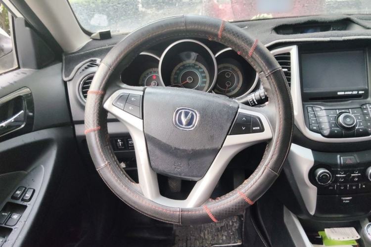Used CHANGAN Eado 2013 1.6L Manual Junku Model China V Standard Steering Wheel