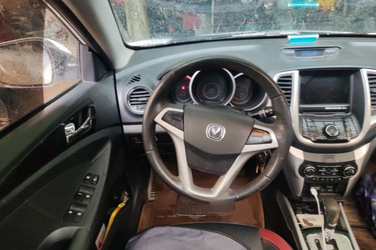Used CHANGAN Eado 2013 1.6L Automatic Junku Model China IV Standard Steering Wheel