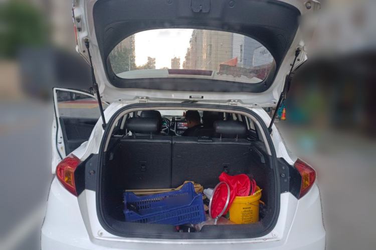 Used CHANGAN Eado 2013 1.6L Manual ZhiKu Model China IV Standard Trunk
