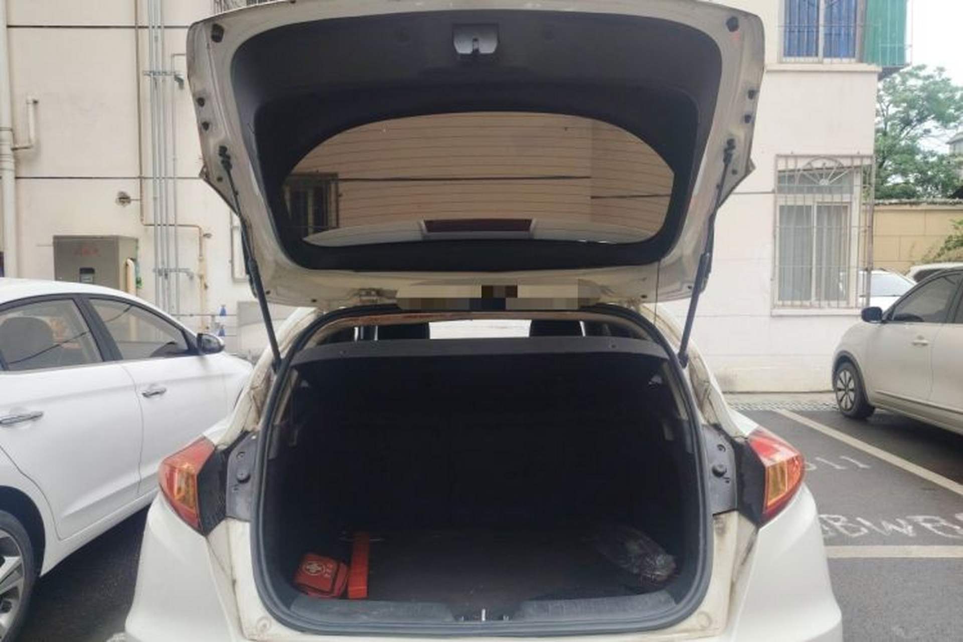Used CHANGAN Eado 2013 1.6L Manual Junkuo Model China IV Standard Trunk