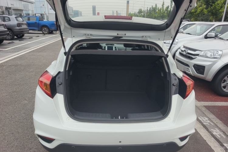 Used CHANGAN Eado 2013 1.6L Automatic Junku Model China IV Standard Trunk