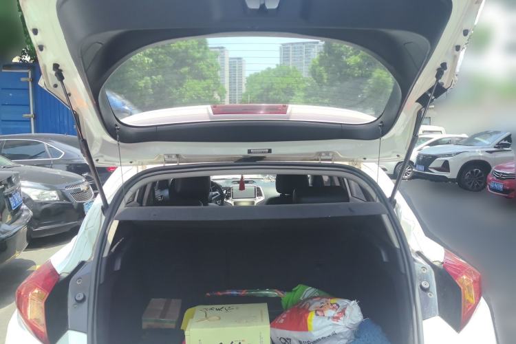 Used CHANGAN Eado 2013 1.6L Manual Junkuo Model China IV Standard Trunk