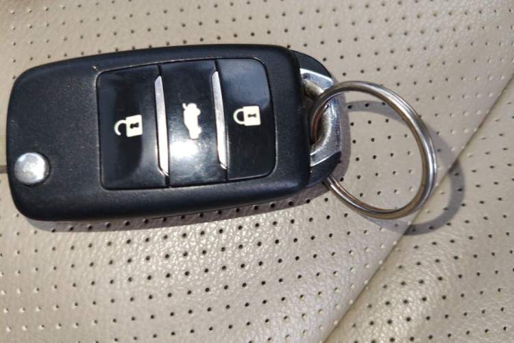 Used CHANGAN Eado 2013 1.6L Manual Luxury Model China V Standard Vehicle Key
