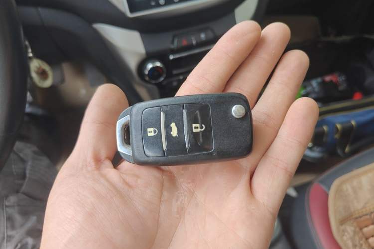 Used CHANGAN Eado 2013 1.6L Manual Junkuo Model China IV Standard Vehicle Key