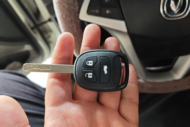 Used CHANGAN Eado 2013 1.6L Manual Junkuo Model China IV Standard Vehicle Key
