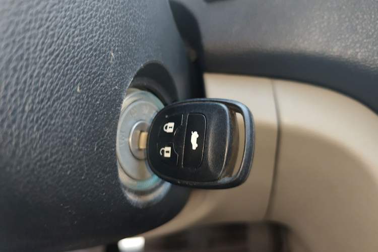 Used CHANGAN Eado 2013 1.6L Manual Elite Model China IV Standard Vehicle Key