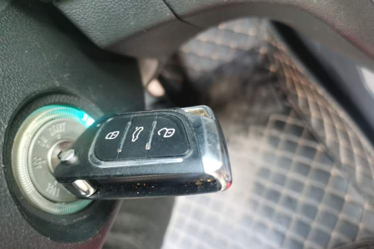 Used CHANGAN Eado 2013 1.6L Manual Junkuo Model China IV Standard Vehicle Key